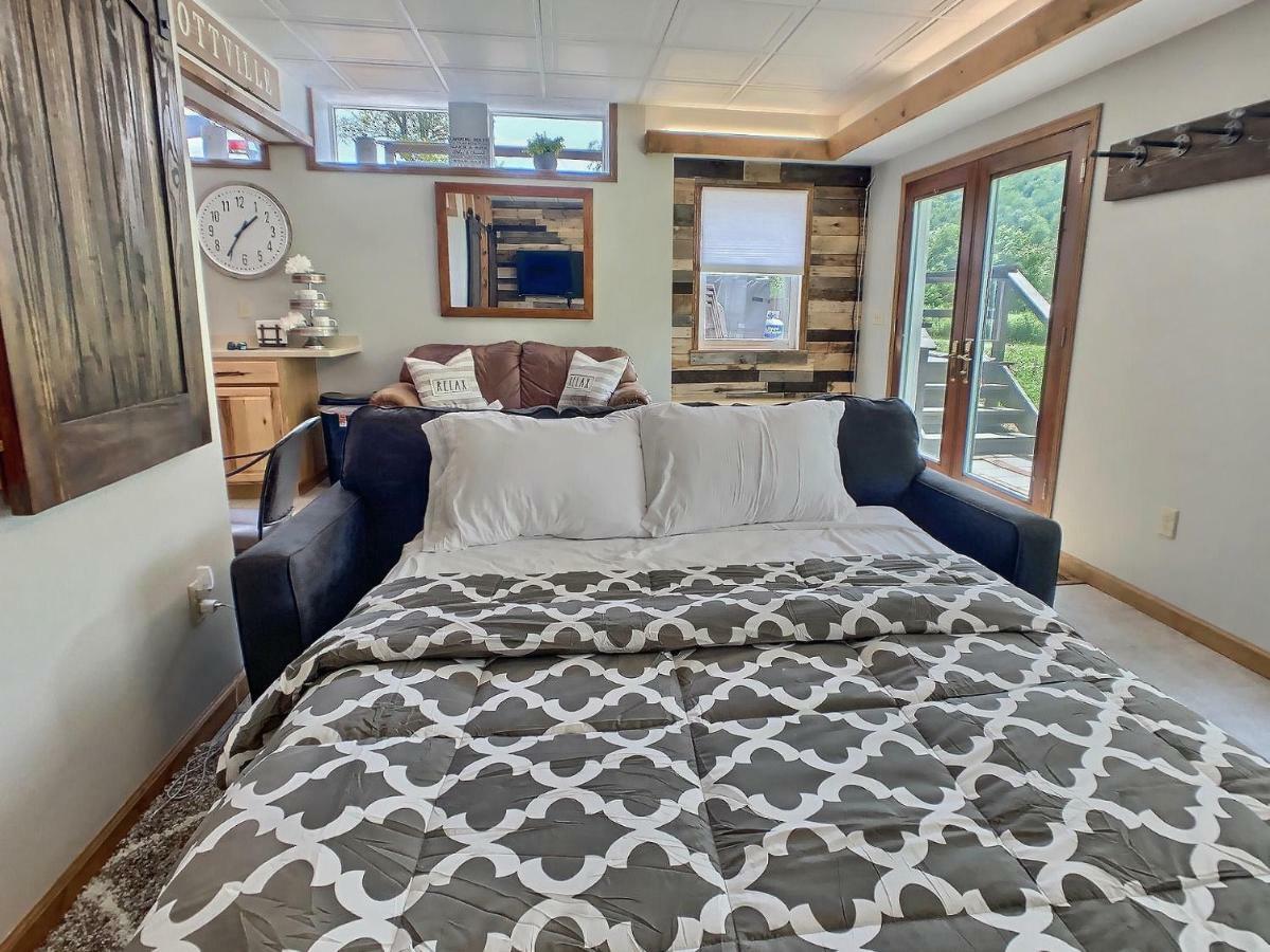Apartment The Maples - King Bed, Pet Friendly, Beautiful Views Ellicottville